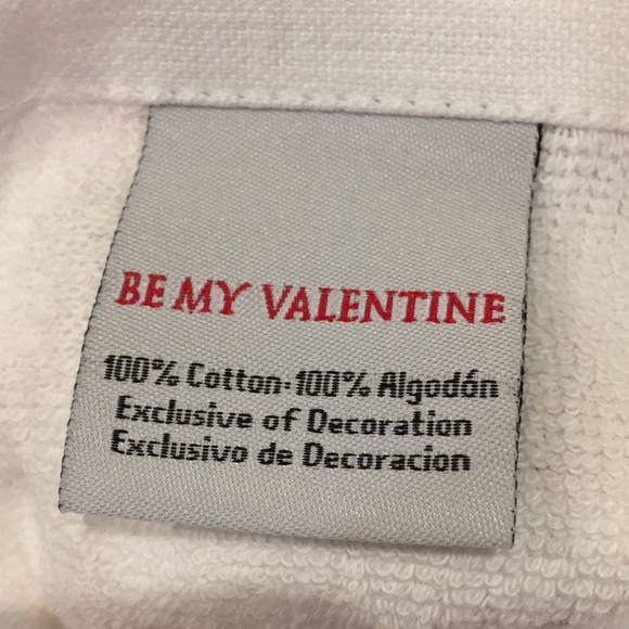 Be My Valentine Ombre Hearts Kitchen Towel Set of Two NWT 16x26” Cotton Oekotex - Picture 9 of 16